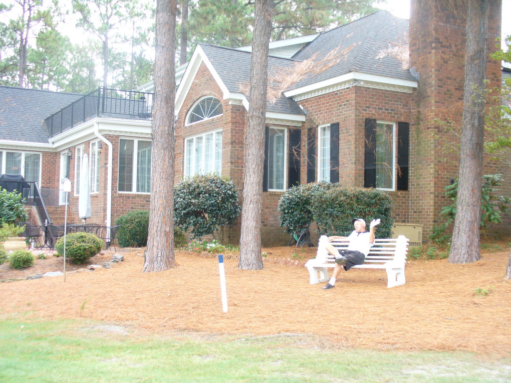 2007/09(Sept)/02(Pinehurst-Rossie-Camera)/1024x768_2006-09-28 18-50-00.JPG